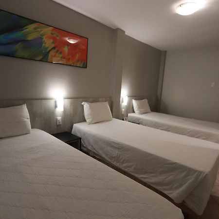 Hotel Brasil Express Balneário Camboriú Exterior foto